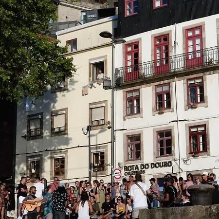 Magnificent Sunny Flat - Douro River شقة